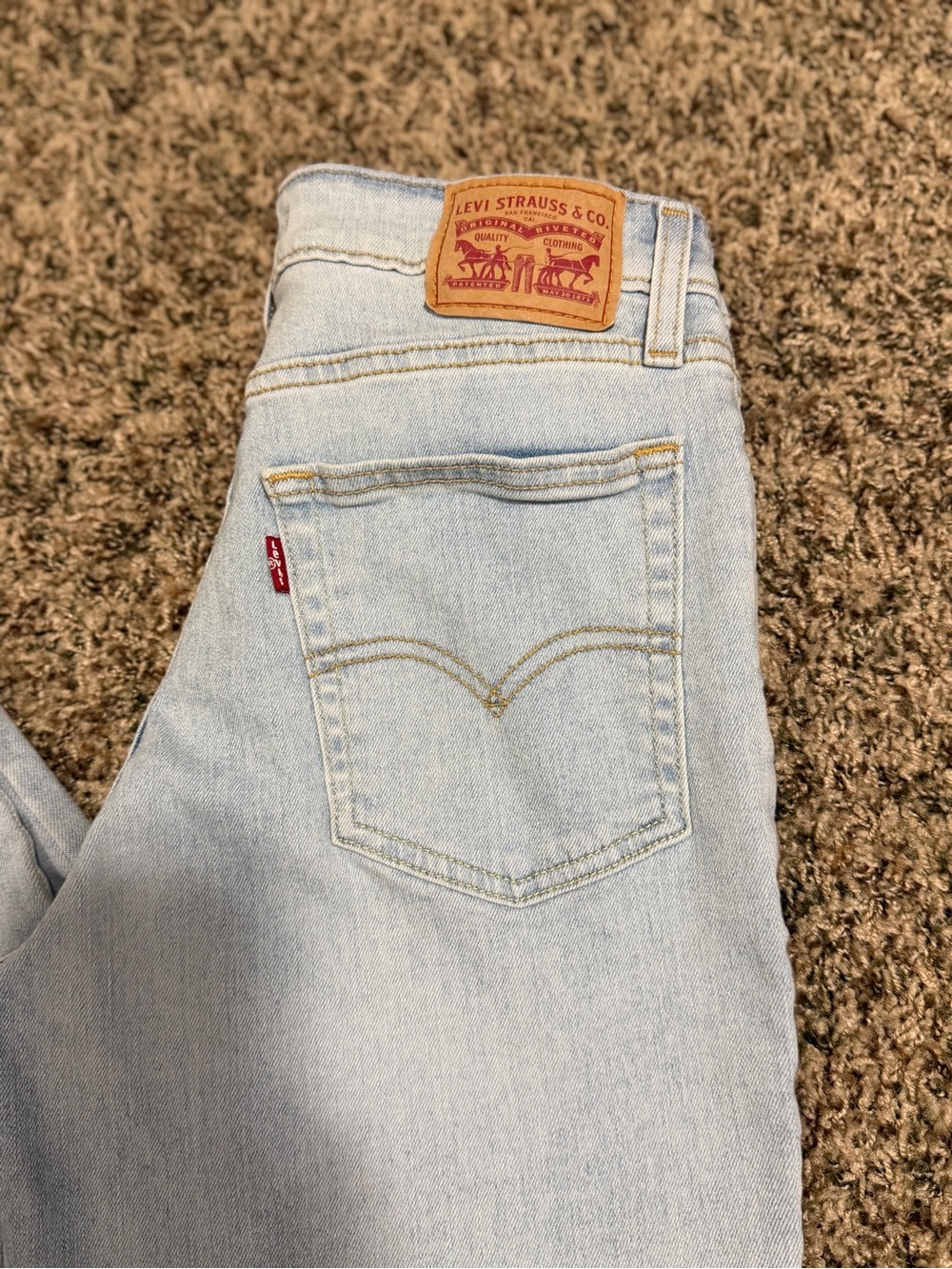 Levi's 721 High Rise Skinny - Picture 2 of 4